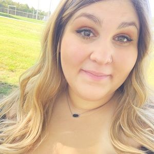 Meet your Posher, Ashli